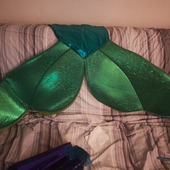 Leg Avenue Women's Deep Sea Siren Costume outfit - Picture 10 of 10